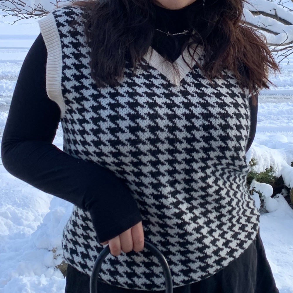Sweater Vest